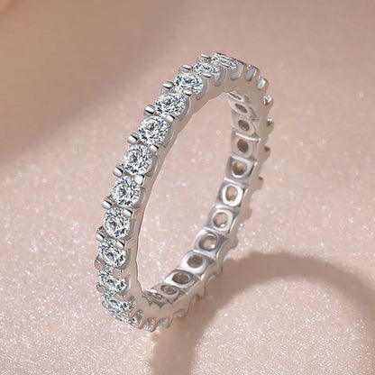 Silver Ring för Kvinnor – Cubic Zirconia med Diamantdesign
