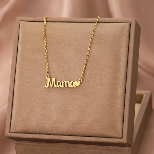 "Stainless Steel Halsband – 'Mama Love' Hjärtformad Bokstavscharms Halskedja, Mors Dags Smycke"