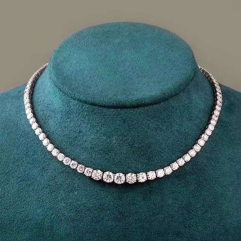 Halsband med  Graderade Diamanter 3-5mm i 925 Sterling Silver och 18K Guldplätering